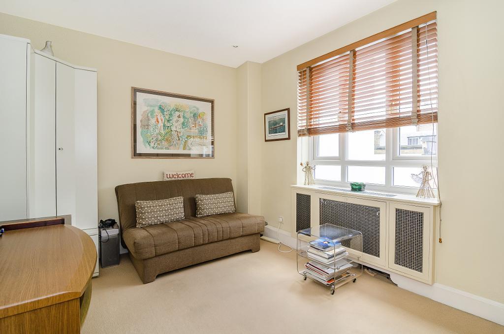 5 Bedroom Terraced For Sale in Hyde Park Street, London, w2 2jw