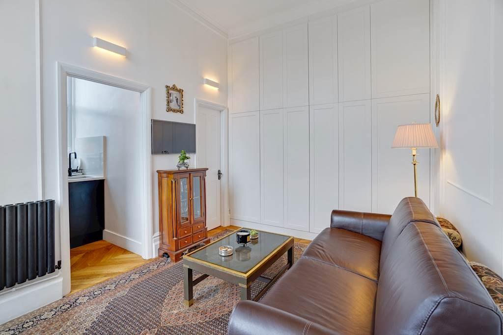 Orme Court, Bayswater, London, W2 4RQ